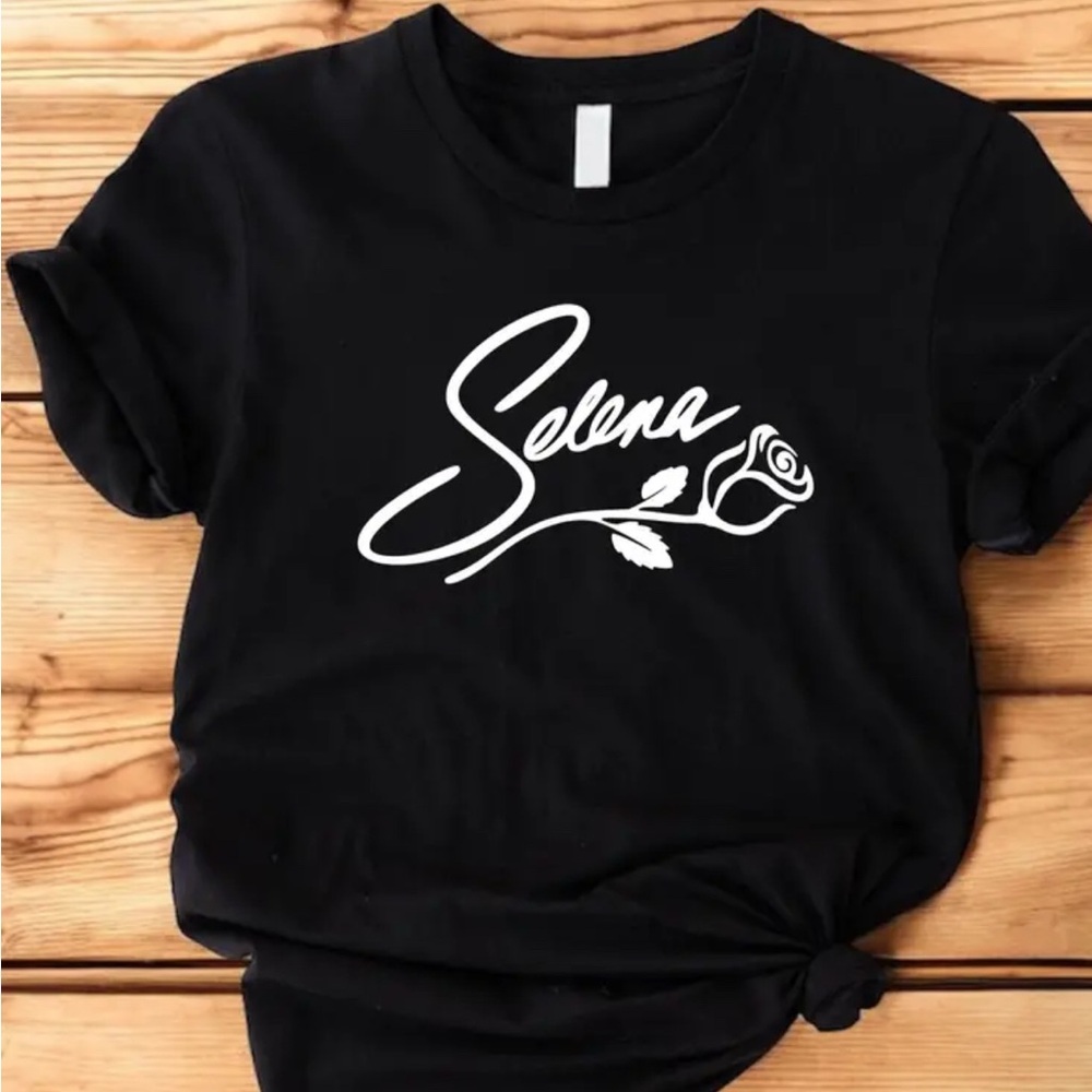 Black Graphic Tee Selena Quintanilla